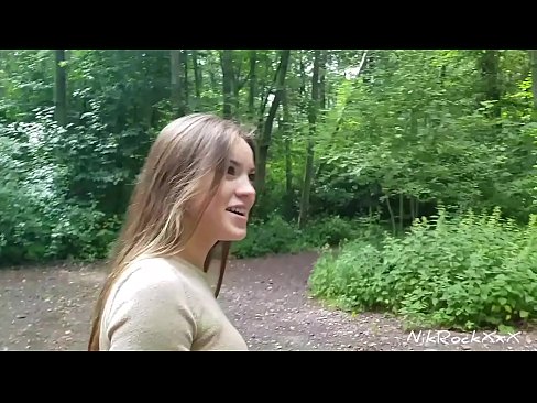 ❤️ Le propuse a Evelina que folláramos en un lugar público. Ella dijo que sí. Entonces la follé por el culo y me corrí en su boca. Luego se meó encima. ❤️❌ Video de sexo de calidad en es.robosexshop.ru ❌️