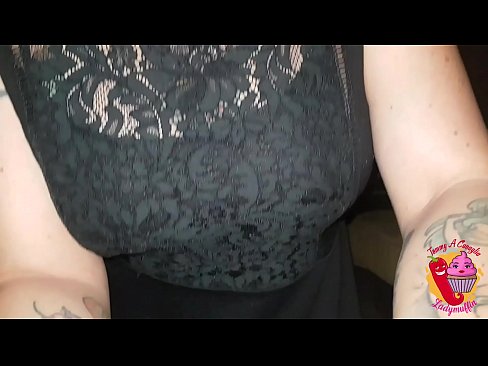 ❤️ Slutty hermanastra le da una mamada y español ❤️❌ Video de sexo de calidad en es.robosexshop.ru ❌️